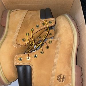 Timberland boots Femme sz US 9